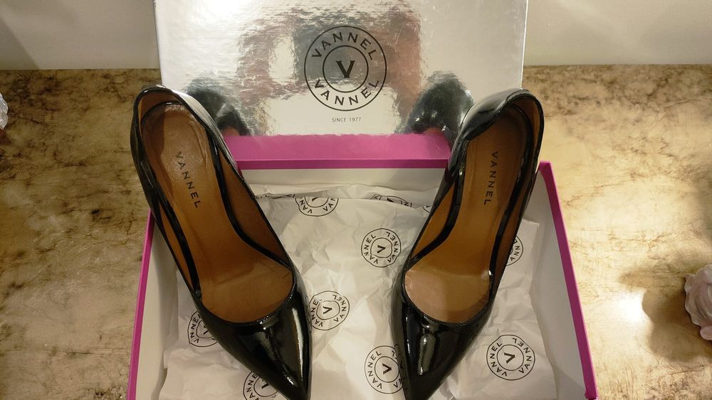 Sapatos com salto alto VANNELSHOES