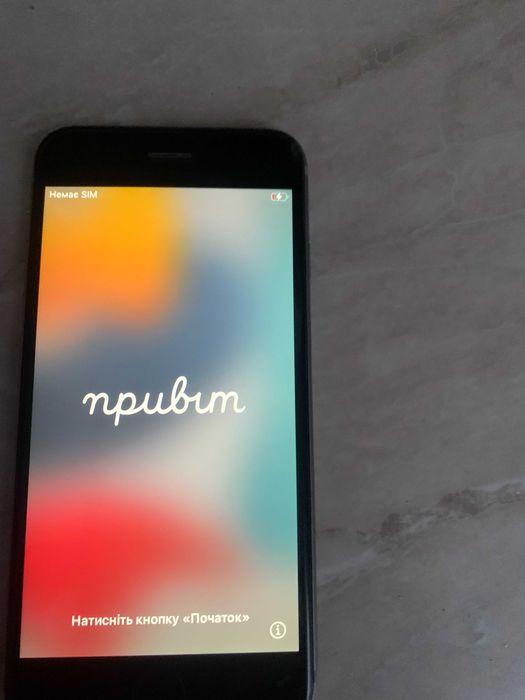 Телефон IPhone 6S