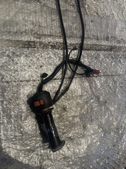 Honda CBR 600 F PC19 Przełacznik Zapłonu Manetki Harris Linka gazu