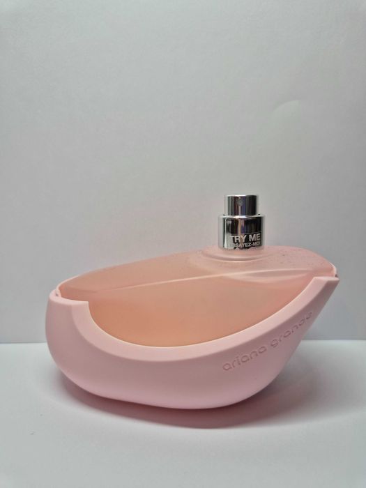 Ariana Grande Mood Blush