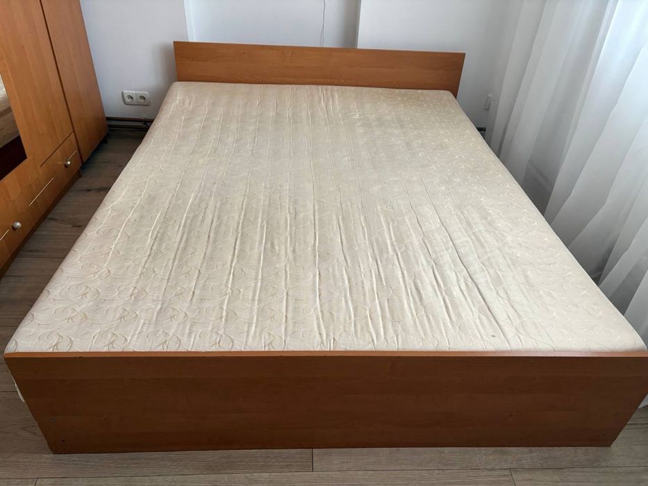 Продам двоспальне ліжко 160×200 з підйомним механізмом