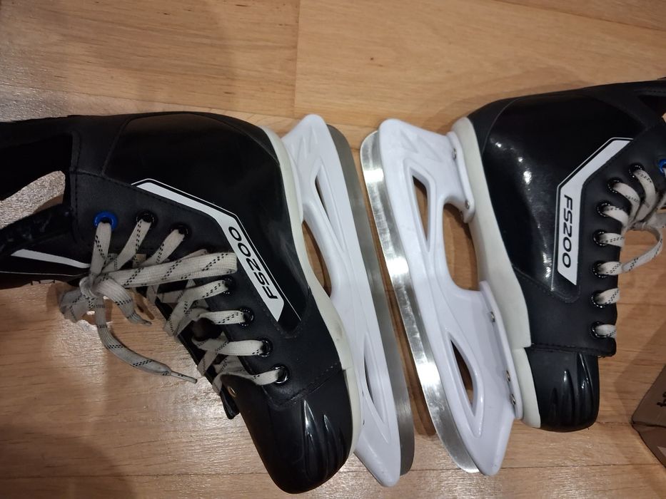 Łyżwy  regulowane Tempish FS 200