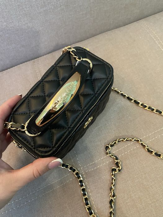 Сумка chanel lambskin чорна