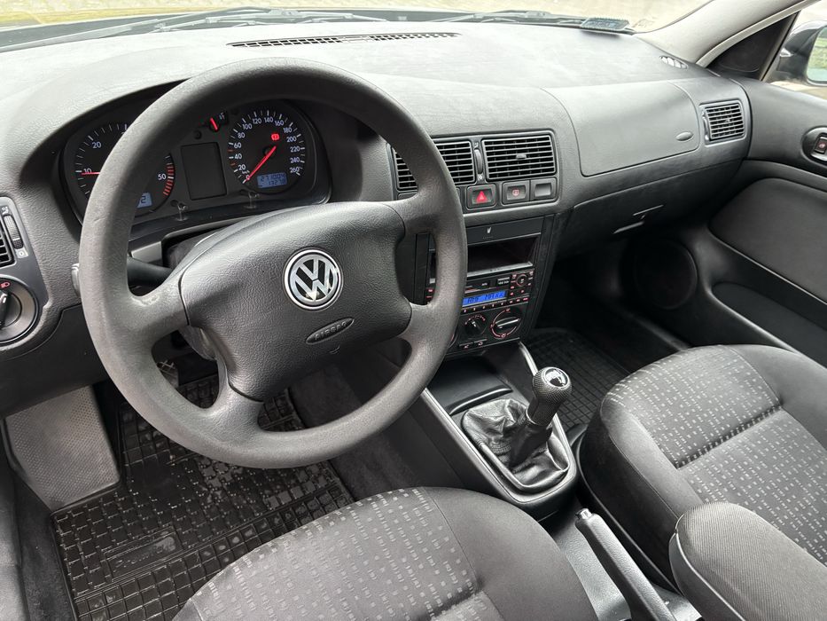 Golf 4 1.9 tdi 2002