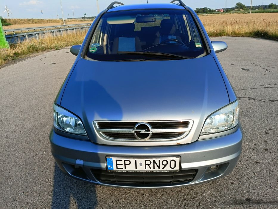 Opel Zafira 1.8 benzyna