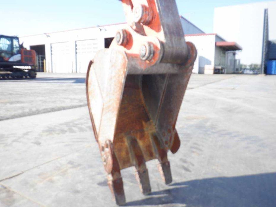 Экскаватор гусеничный HITACHI ZX20UR