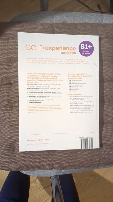Angielski Gold experience b1+  teacher's book podrę książka nauczyciel
