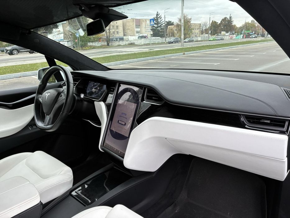 Тесла Х Longe Range Plus - 100 кВт 2020 року