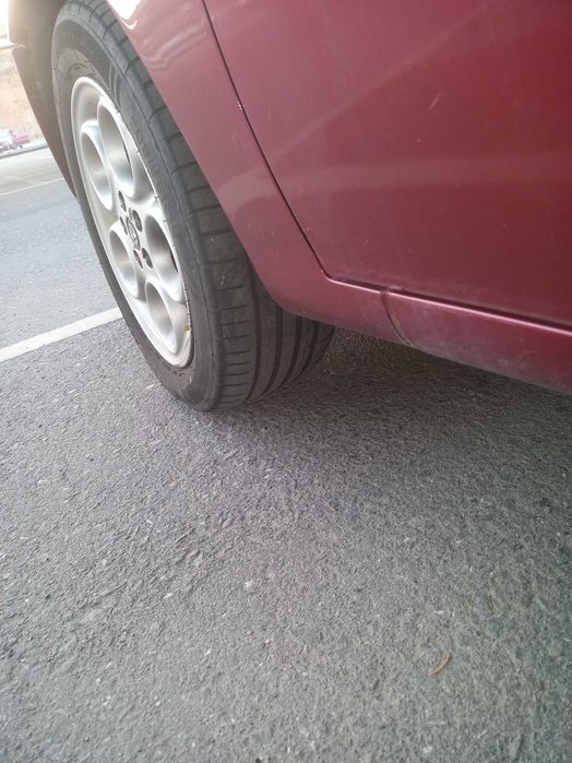 Alfa Romeo 147 JTD 1.9 Diesel (2002)