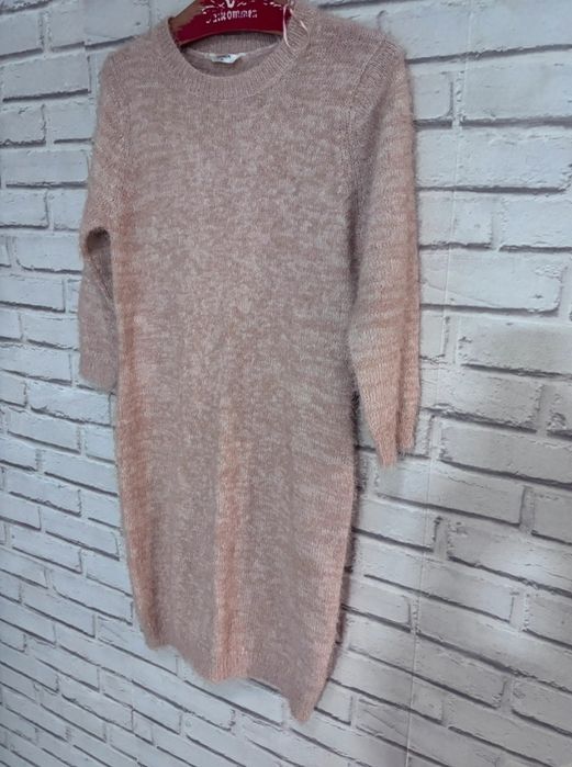Swetrowa sukienka