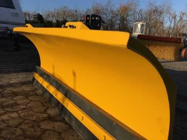 Pług do śniegu GMR Stensballe odśnieżny regulowany hydrauliczny