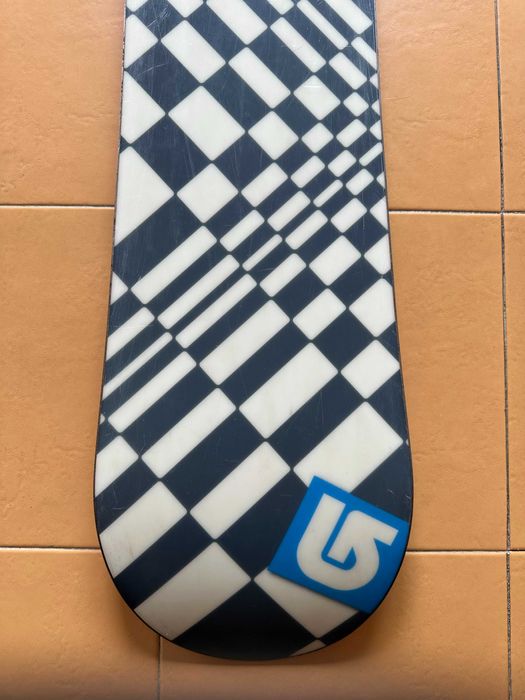 Prancha Snowboard Burton Lux 143