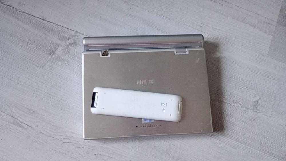 Philips Model PET810  PET 810
