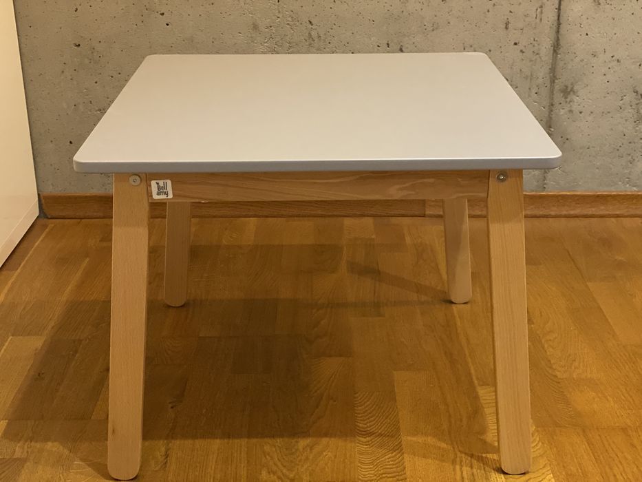 Stolik i krzeslo firmy Bellamy