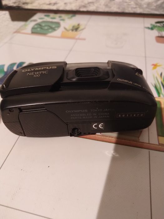 Aparat analogowy Olympus newpic 100