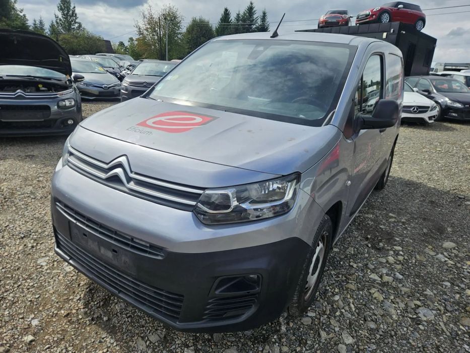 Citroën BERLINGO , PARTNER   1.5 hdi  2019 rok  3-osobowy  ,AUTOMAT  /  Francja
