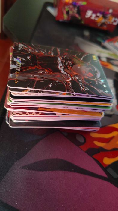 Chainsaw man cartas colecionáveis