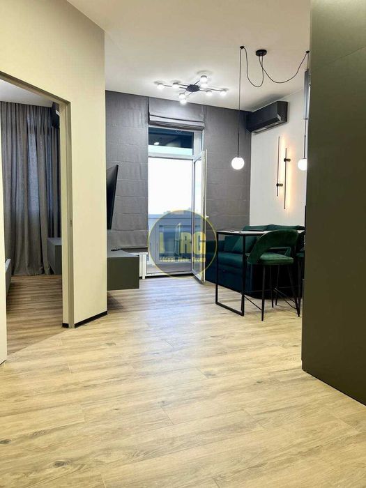 Без%, 1К, ЖК Манхеттен, Берестейский п-кт, Перша сдача, Генератор