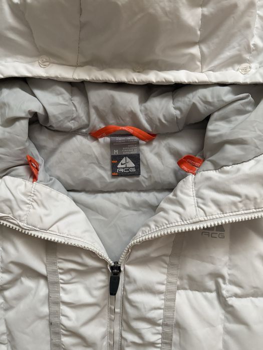 nike acg women puffer