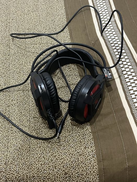 Fones gamer Nplay