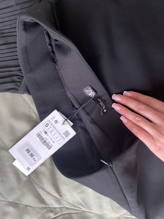 Юбка Zara нова S