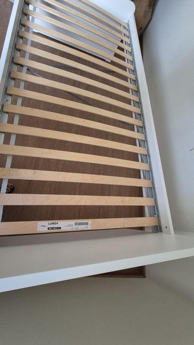 2 camas quase novas 90x200 com colchão