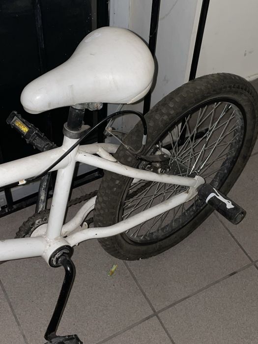 Велосипед BMX white