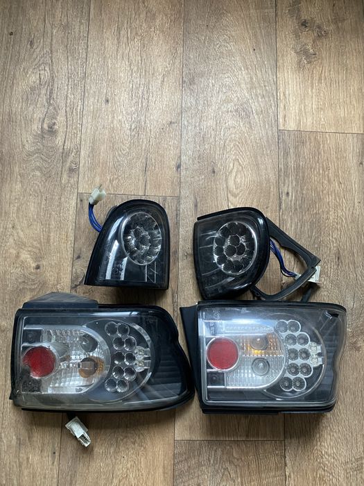 Фари Ford Escort 1994р