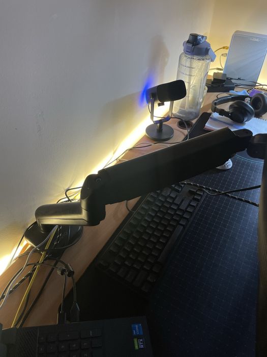 Monitor Samsung Odyssey G3 27 180Hz