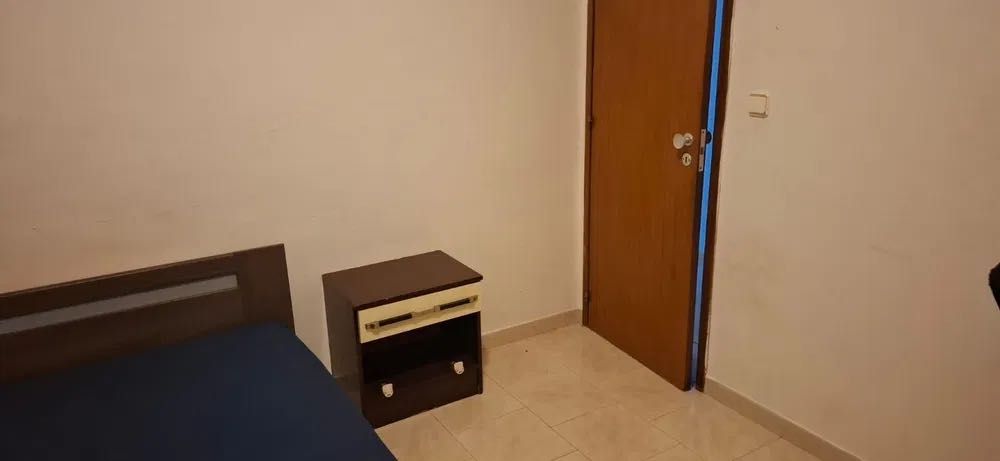 Quarto em Santo António dos Cavaleiros - Loures