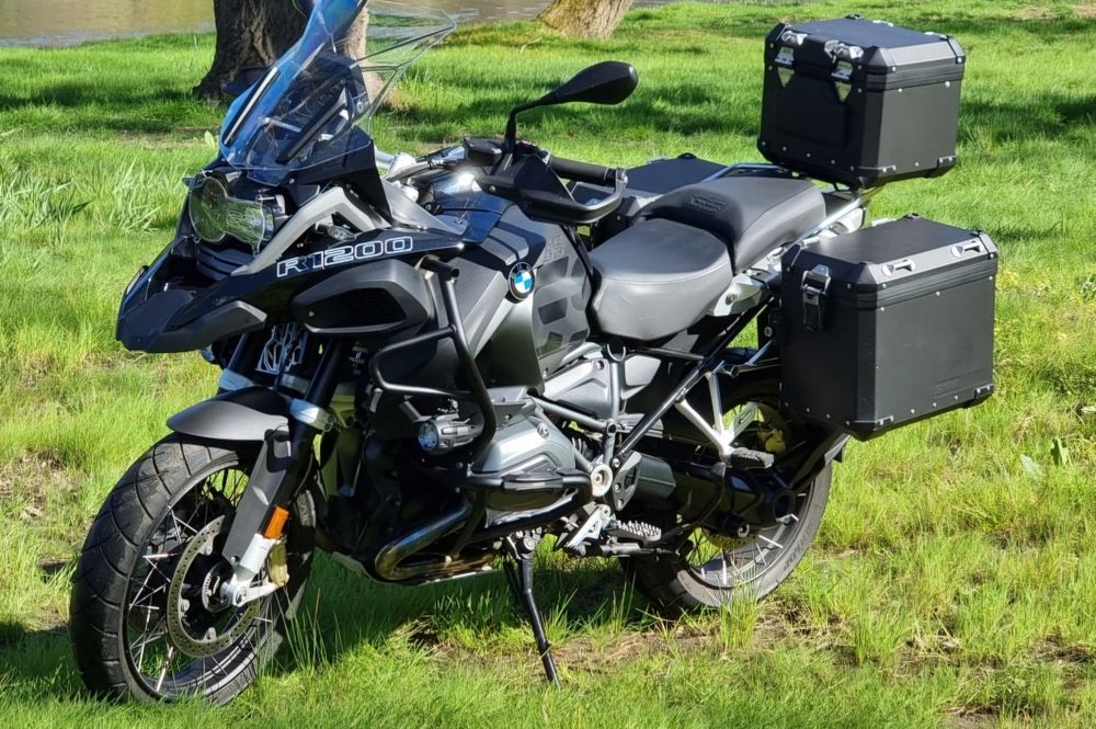 BMW R1200GS Adventure Triple  Black