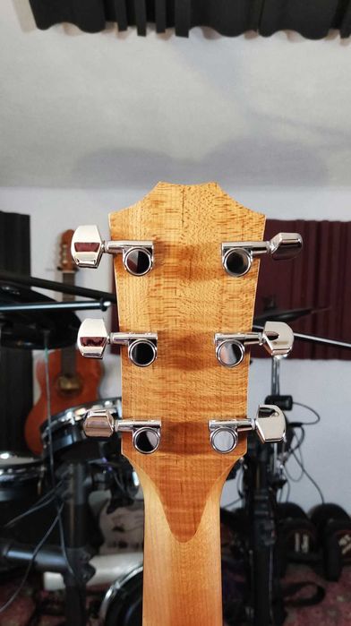 Guitarra Taylor 110e CANHOTO/ESQUERDINO - Como nova!