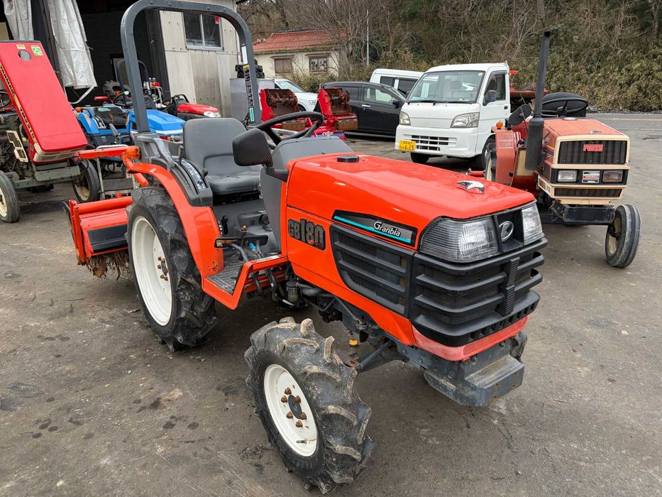 Kubota GB180D 18 KM 4x4 wspomaganie 1017 mth – japoński traktorek
