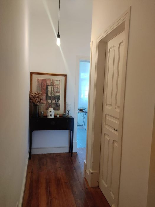 Quarto em Anjos / Lisboa