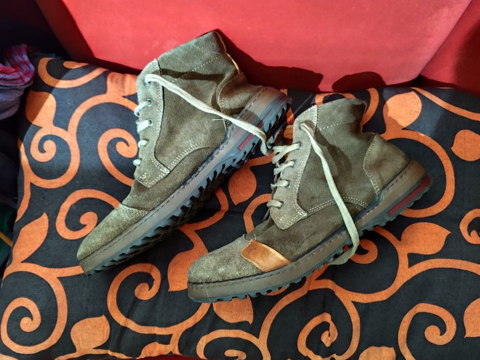 3 pares de Botas N42