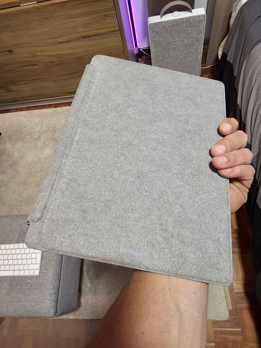 Microsoft Surface Pro Signature Keyboard with Slim Pen 2 (Alcantara)