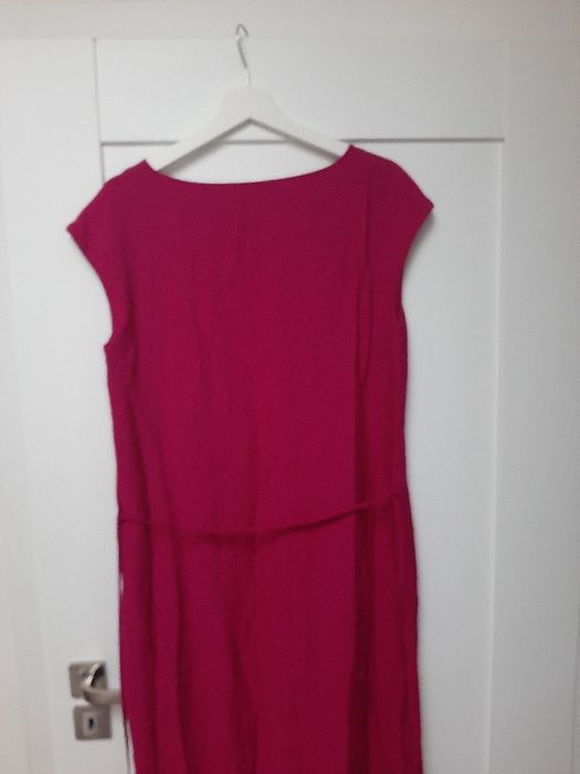 Nowa Sukienka Tatuum w kolorze fuksji 40