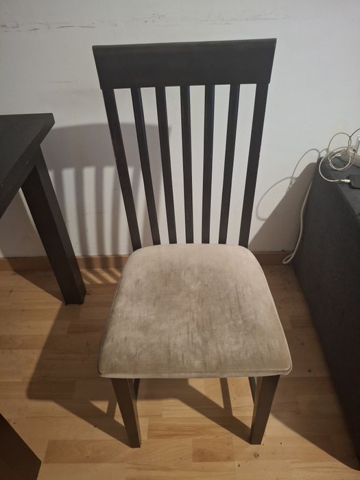 MOVEIS - estantes, sofá, mesa, cadeiras