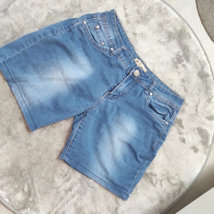 Szorty  dżinsowe  damskie