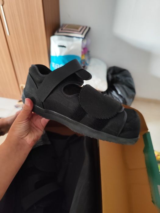 Sapatos ortopédicos Novos