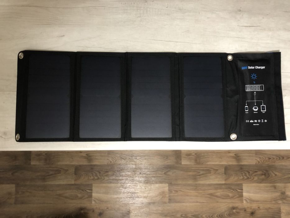 Солнечная панель батарея походная портативная  Solar 28 charger.