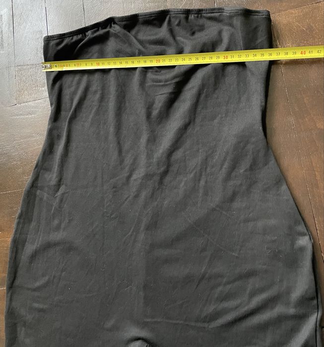 Kombinezon jednoczęściowy czarny z odkrytymi ramionami