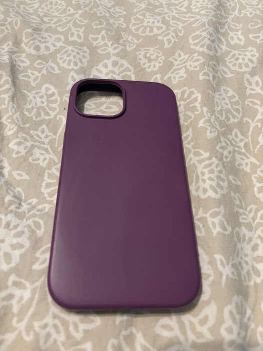 Etui na Iphone 15, warianty