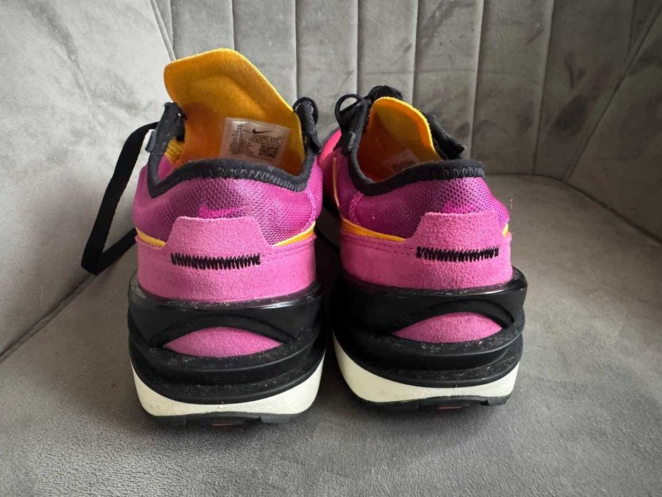 кросівки nike waffle one модель DC 0481-600 розмір 39.5