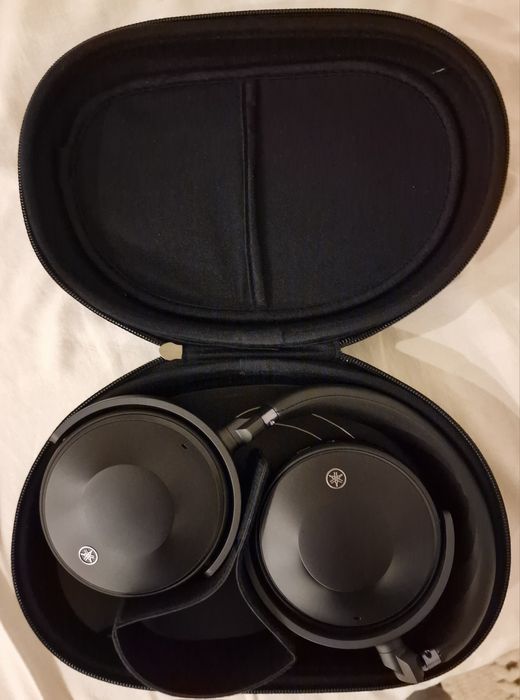 Auscultadores Yamaha YH-E700 Black – Como Novos | ANC + Bluetooth |