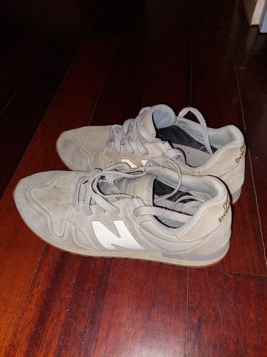 New Balance 520 Cinza