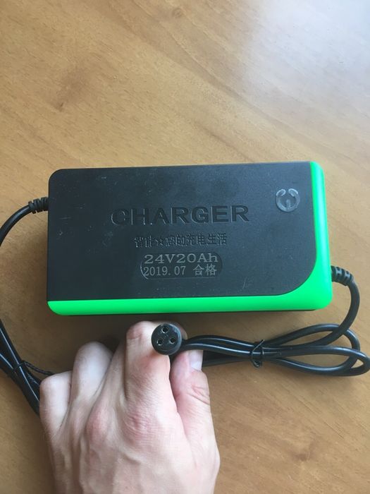 Зарядное Устройство Зарядка Самоката Razor E90 E100 E200 E300 24V 2A