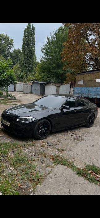 Продам F10      2013г