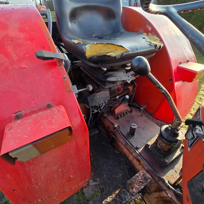 ciągnik sadowniczy ogrodniczy Zetor 5243