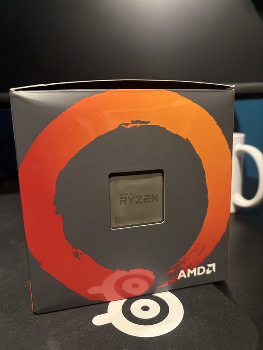 AMD Ryzen 5 2400g z chłodzeniem